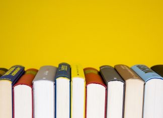 Livres vs écrans : le combat pour les adolescents